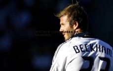 斗球体育直播-S字母不会只看一天的情况就决定未来 会持续评估争冠可能